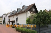 2-3-Fam.-Haus mit Garage und 3 PKW-Stellplätzen in Griesheim